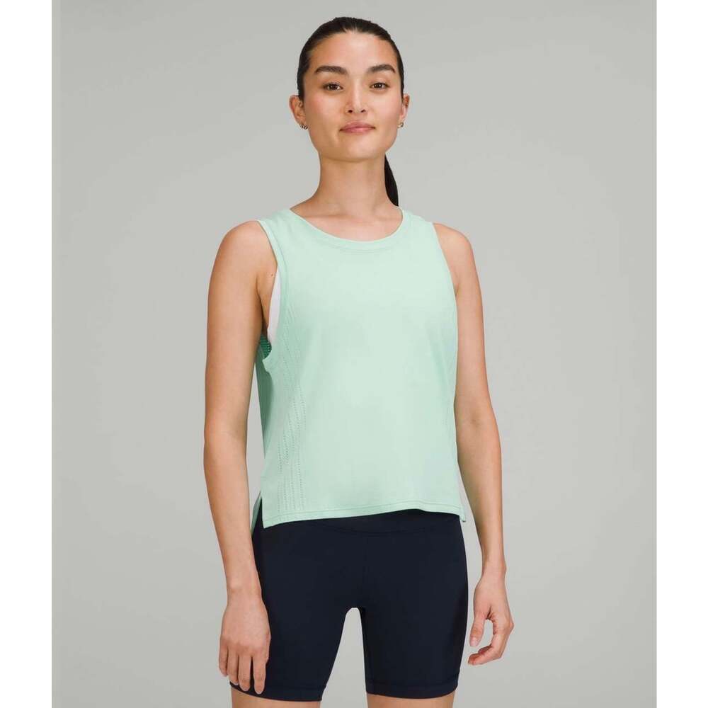 Lululemon Train to Be Tank Top Wild Mint Size 8 Seamless Workout Running